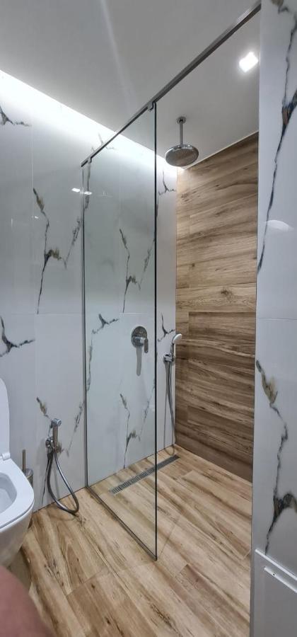 Luxurious Apartament Apartment Саранде Екстериор снимка